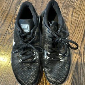 Nike Flywire  Training Sneakers Ladies 8
